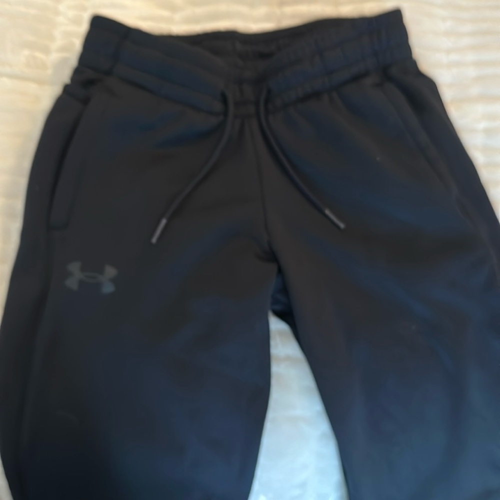 Black under armor cold gear sweatpants